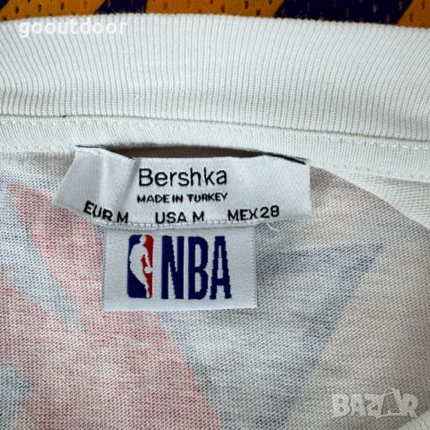 Дамска тениска Bershka NBA cropped T-Shirt - high rise, снимка 4 - Тениски - 46398649