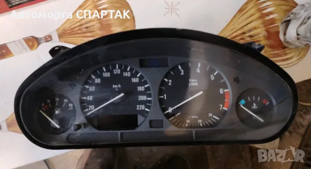 Километраж/ Табло BMW 3 E36,  6211 8361208 110008463087 5987, снимка 1 - Части - 47198008