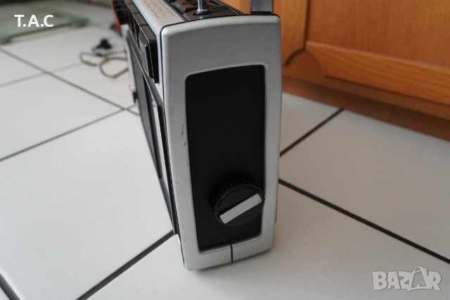 Grundig C 6200, снимка 3 - Радиокасетофони, транзистори - 53109333