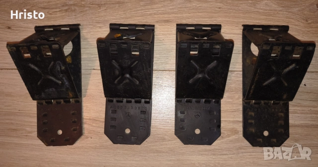 Мерцедес сгъваеми подложни клинове A2035830075