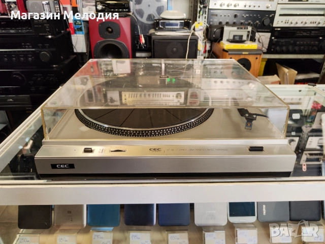 Много рядък грамофон C.E.C. ST 130 В отлично техническо и визуално състояние., снимка 2 - Грамофони - 51768774