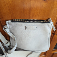 Дамска чанта от естествен велур Zara , снимка 2 - Чанти - 45001899