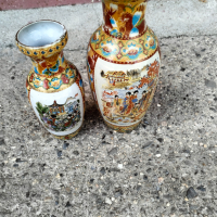 Порцеланови вази, снимка 1 - Антикварни и старинни предмети - 45006019