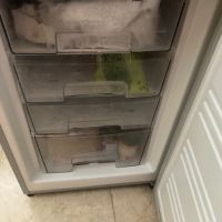 Хладилник Proline с фризер и повреда , снимка 2 - Хладилници - 46203245