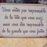 Метална табела надпис за отговорността която трябва да носим френски език, снимка 1 - Декорация за дома - 45711318