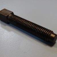 Болт за ножодържач за струг М12 12х12 mm, снимка 3 - Други инструменти - 45618624