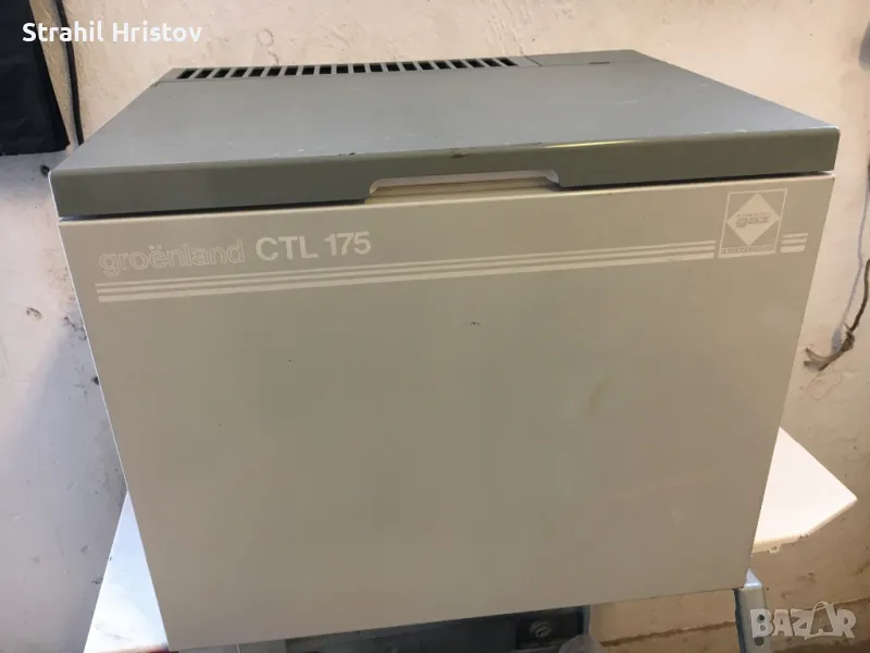 Хладилник на газ 220W и 12W, снимка 1