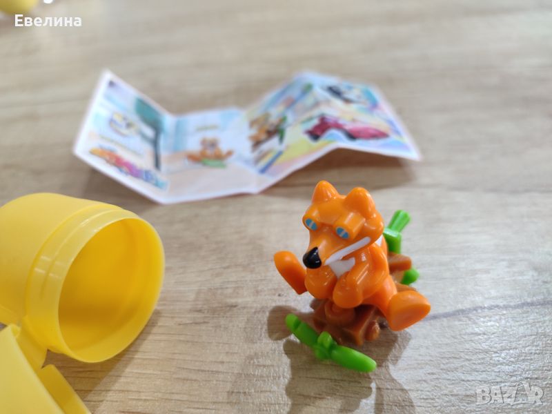 Различни играчки от Киндер шоколадови яйца Kinder, снимка 1