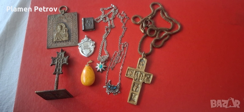 стар бронзов кръст, просфора и др църковни предмети , снимка 1
