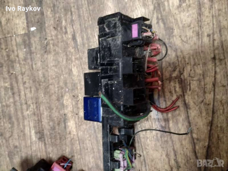 VW PASSAT B5 РЕЛЕ КУТИЯ 8L0941822A. , снимка 1