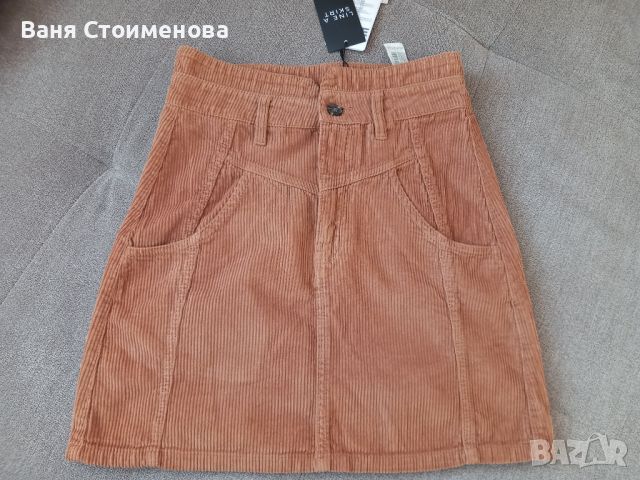 Джинсова пола Stradivarius, снимка 1 - Поли - 45478693