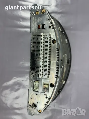 Километраж за Мерцедес Mercedes-benz W220 A2205404611, снимка 3 - Части - 49623306