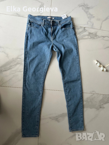 Оригинални дамски дънки Levi’s еластични, снимка 3 - Дънки - 54281749