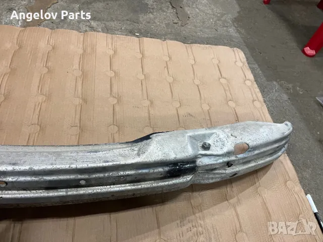 Гредата на предната броня за BMW E39 (преди фейса), снимка 5 - Части - 48911580
