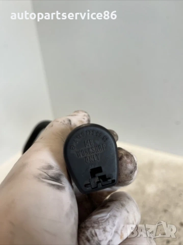 Маслопровод за скоростна кутия за Mercedes Slk, R171 2.0K (2005) А1402700091 , снимка 2 - Части - 54025503