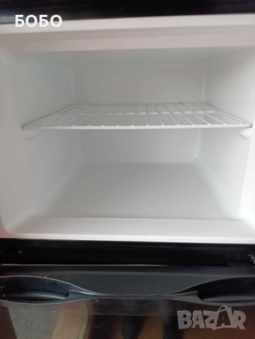 Хладилник с фризер Neo - черен, снимка 2 - Хладилници - 52352373