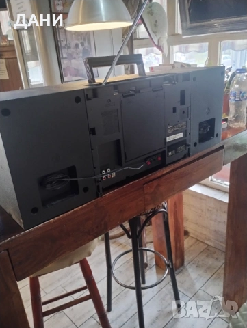 HITACHI MODEL-no-TRK-W550E двукасетъчен касетофон, снимка 5 - Радиокасетофони, транзистори - 53281846