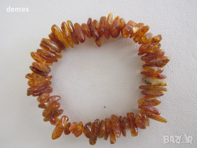 Гривна от суров балтийски кехлибар-чипс, снимка 2 - Колиета, медальони, синджири - 43454634