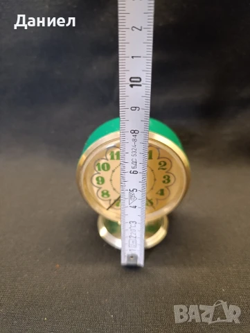 Будилник Слава, снимка 4 - Антикварни и старинни предмети - 51311075