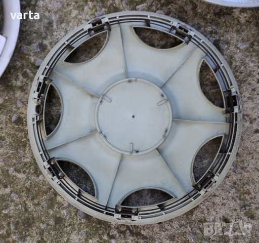 4 таса Оригинални MERCEDES - 15" , снимка 3 - Аксесоари и консумативи - 53492576