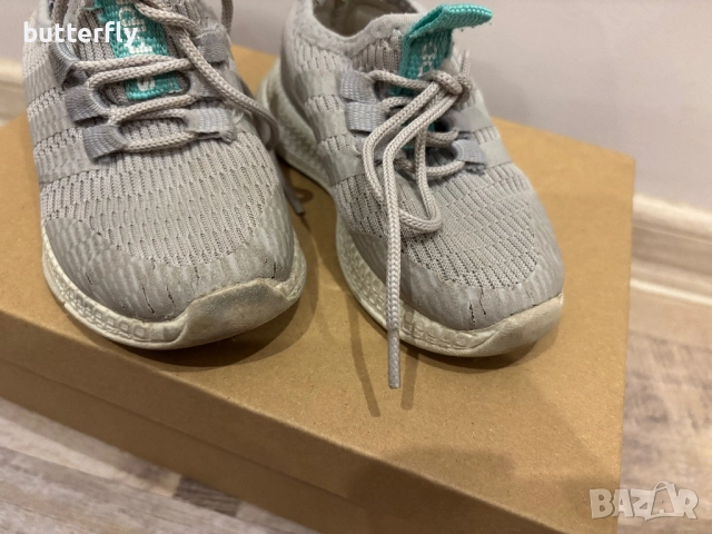 Adidas детски маратонки, снимка 2 - Детски обувки - 51757859