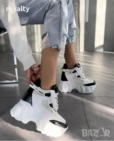 Кецове на платформа - бяло с черно