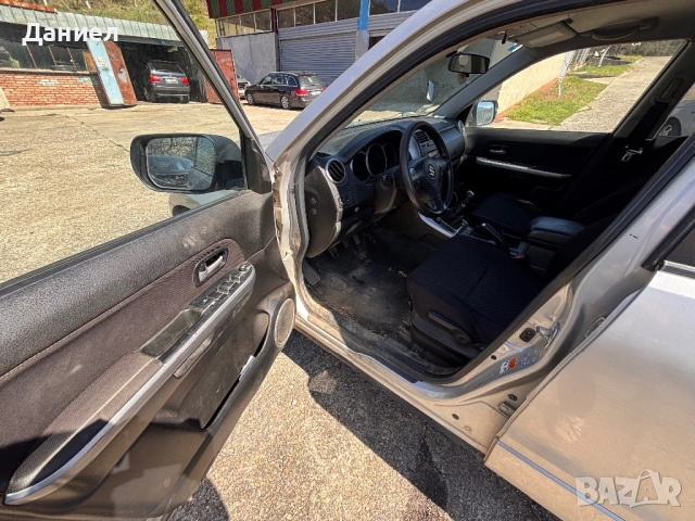 Сузуки Гранд Витара 2009 1.9 , снимка 8 - Автомобили и джипове - 54115068