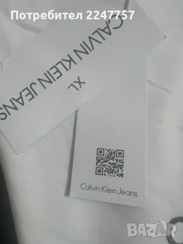 Тениски Calvin Klein с бродирано лого размер XL, снимка 4 - Тениски - 46096982