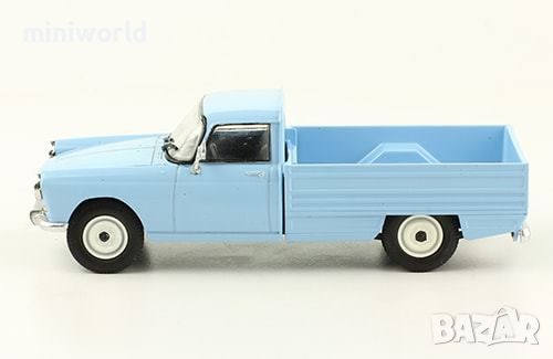 Peugeot 404 Pick-up 1979 - мащаб 1:43 на Salvat моделът е нов в блистер, снимка 2 - Колекции - 45865267