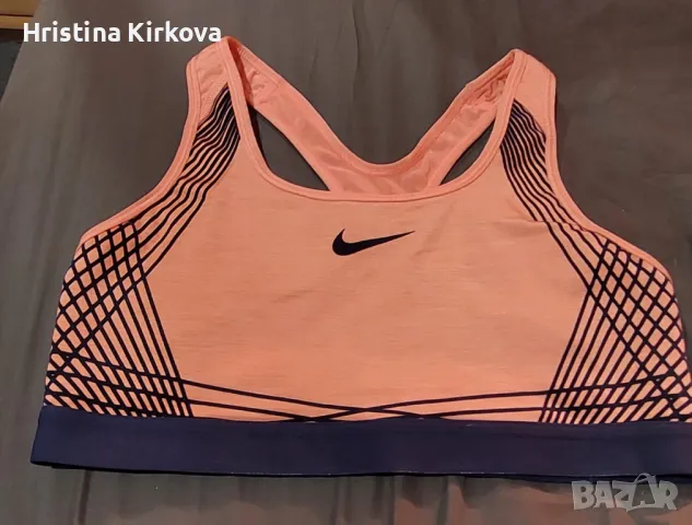 Nike бюстие , снимка 3 - Корсети, бюстиета, топове - 47197397