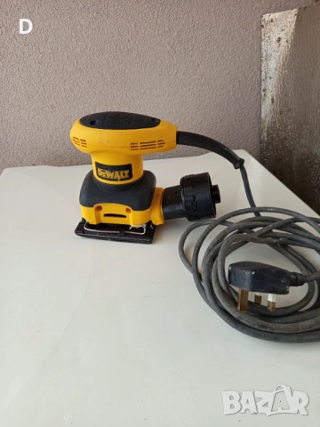 Виброшлайф Dewalt D26441
