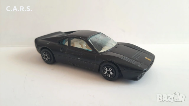 Bburago Ferrari GTO MADE IN ITALY - Мащаб 1:43, снимка 6 - Колекции - 54088860