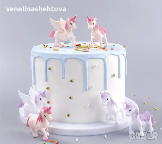 3 броя фигурки топер Unicorn еднорог в розово/лилаво за декорация на торта , снимка 1 - Други - 46135091