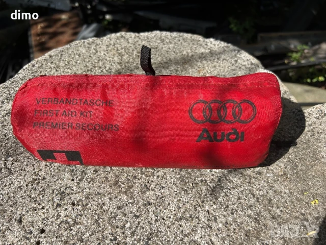 аптечка Audi аварийна аптечка  8P0860282