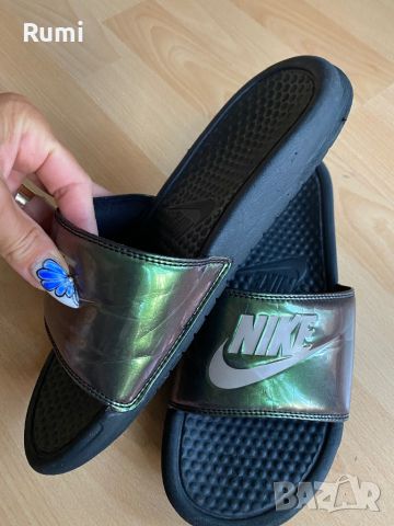 Оригинални дамски чехли Nike Benassi Just Do It Print Slide! 39 н, снимка 3 - Чехли - 46317052