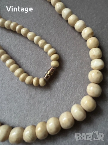 Антикварно колие от слонова кост , снимка 2 - Колиета, медальони, синджири - 54052870