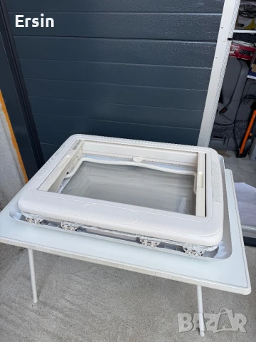 Таванен Люк Dometic Midi Heki 70/50 Цена : 850.00 лева