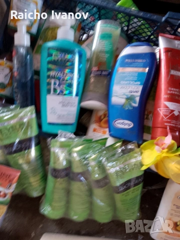 козметика на пале и кашон на едро , снимка 15 - Козметика за лице - 54294709