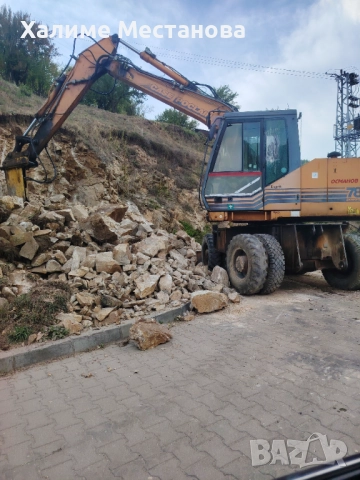 Колесен багер Case 788 Poclain