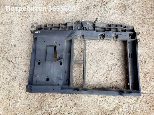 Маска Peugeot Пежо 207 1.4i очиларка ключалка преден капак