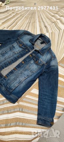 Дънково яке Benetton Jeans , снимка 1 - Якета - 45745547
