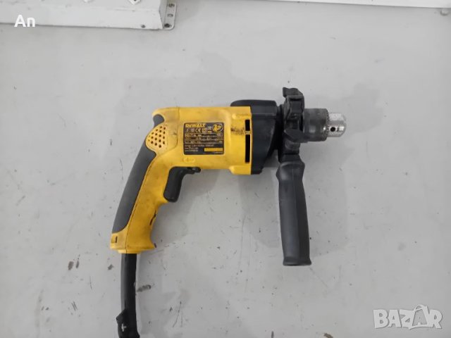 Бормашина - Dewalt 701 W, снимка 2 - Бормашини - 46054423