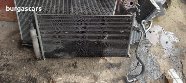 Радиатор климатик Nissan X-Trail  T30 2004г
