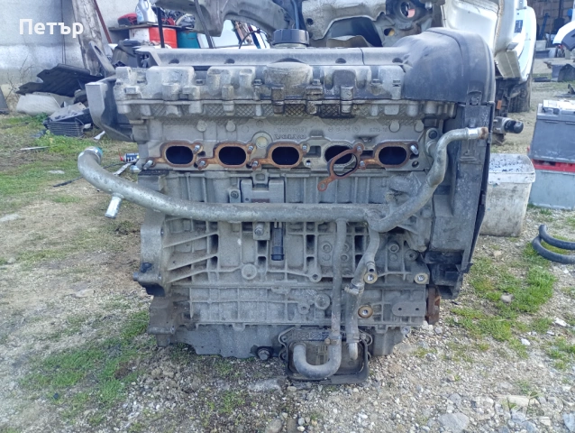 Двигател Волво Volvo 2.4 20V бензин код B5244S, снимка 5 - Части - 53981220