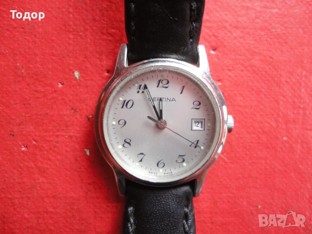Швейцарски дамски часовник Certina , снимка 3 - Дамски - 53032623