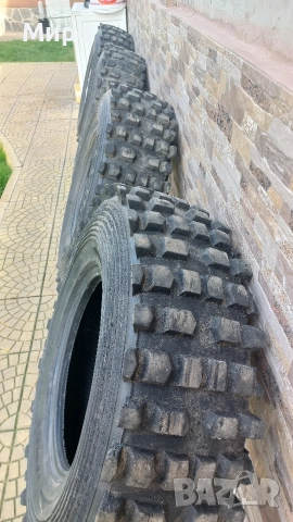 Гуми за Офроуд 235/85/16, снимка 2 - Гуми и джанти - 41576889