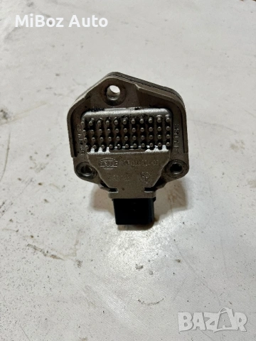 Датчик ниво на масло БМВ Е90 E91 BMW, снимка 2 - Части - 53652389