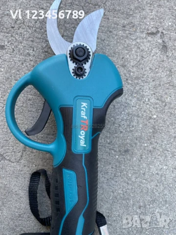 Акумулаторна лозарска ножица KraftRoyal 36V 8AH с Телескопичен прът 2.5м, снимка 7 - Градински инструменти - 51180217