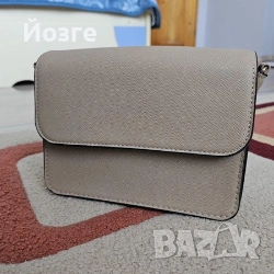 Елегантна бежова чанта за всеки ден