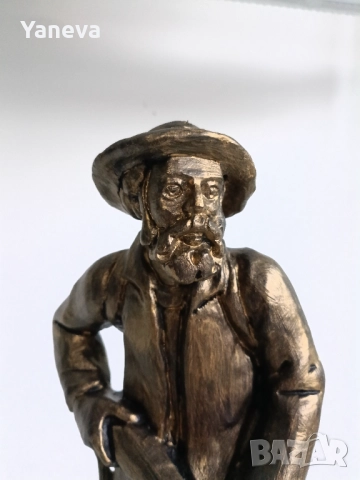 Хемингуей на лов, авторска дърворезба. , снимка 5 - Статуетки - 52673493